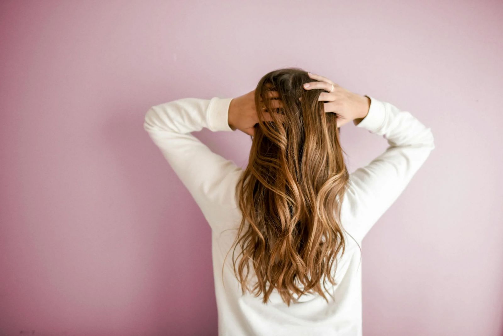 There are many reasons why your hair is falling out. In this article, hair regeneration expert Dr Halah Taha tells us what causes it and why Regenera Activa is the antidote (Photo: Pexels)