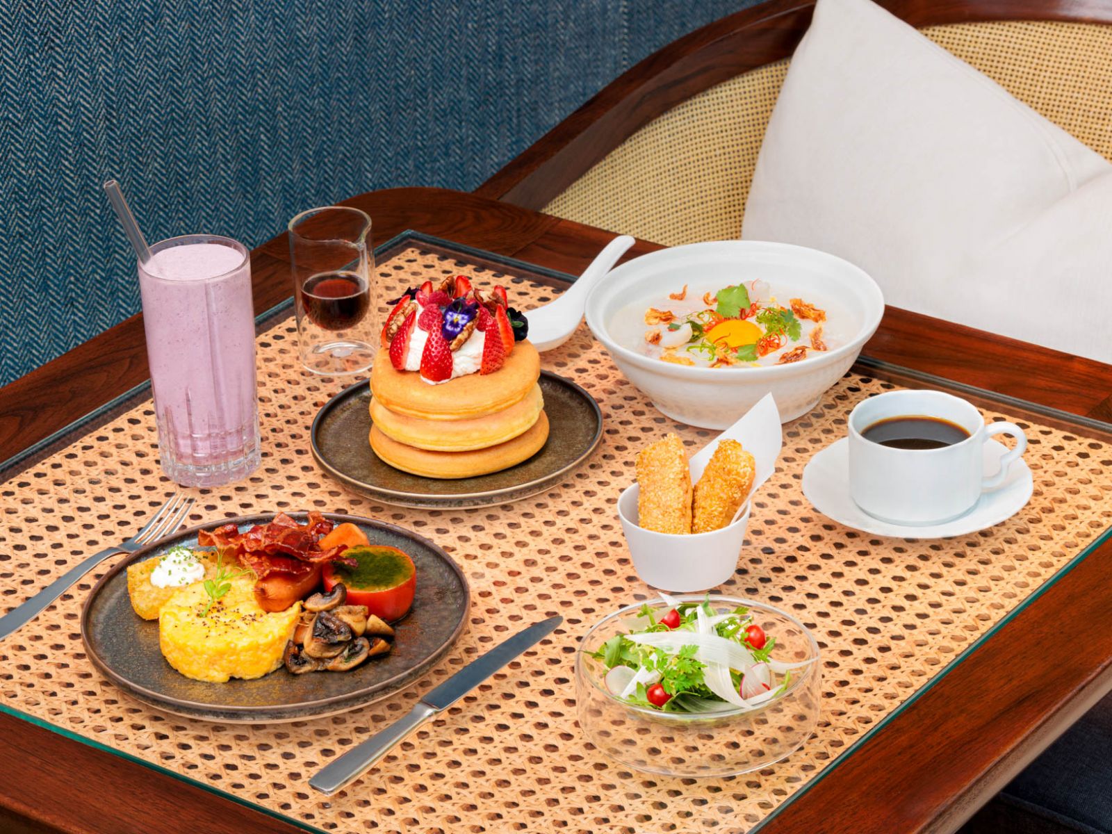 Republic Bar breakfast set