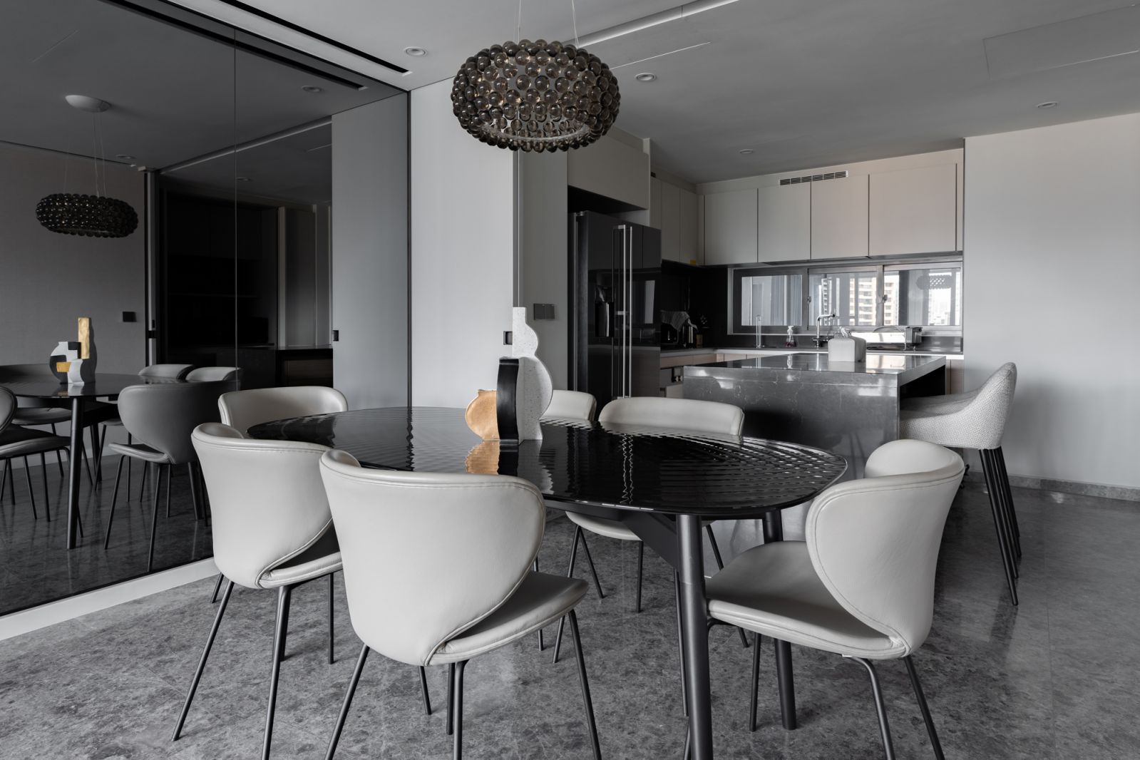 The Riviere dining area