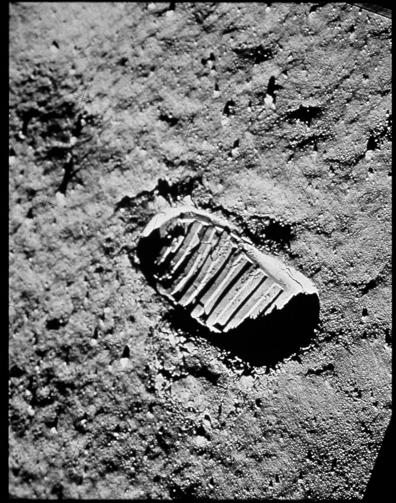 First steps recorded on the moon (Photo: courtesy of Nasa/Omega)