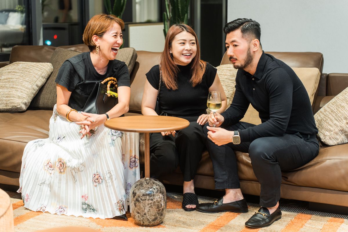 Saori Ishii, Molina Hun and Sujono Lim