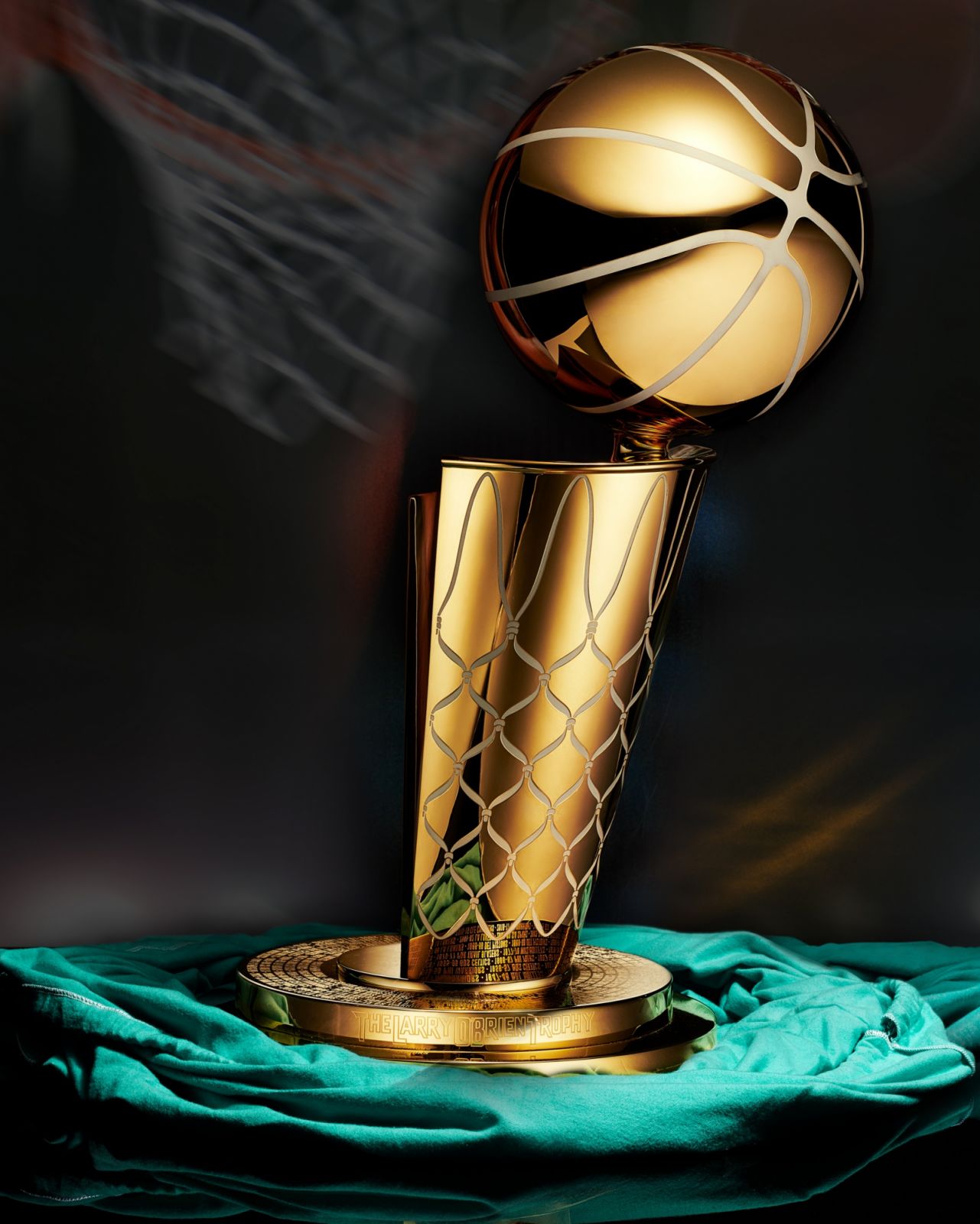 Tiffany設計製作NBA 歐布萊恩總冠軍獎盃。(Photo: Tiffany & Co.)