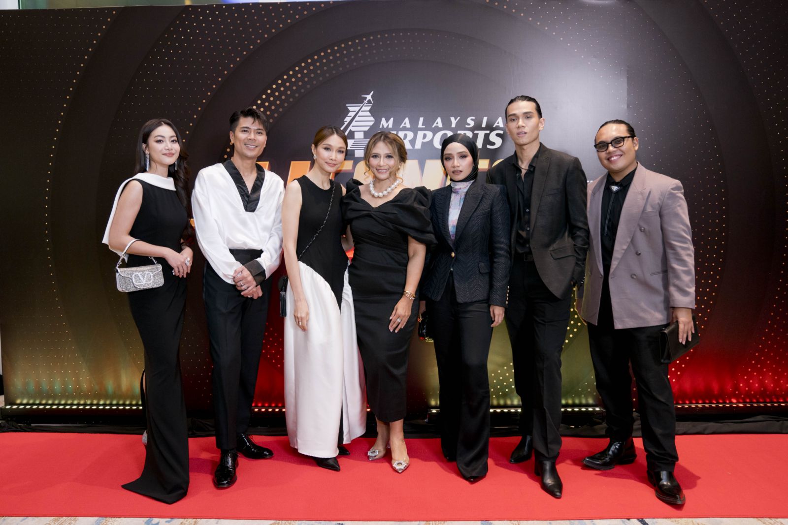 Daiyan Trisha; Awal Ashaari; Scha Alyahya; Hani Ezra Hussin, Senior General Manager, Commercial Services; Ummi Nazeera; Nazreem Musa and Azfar Heri