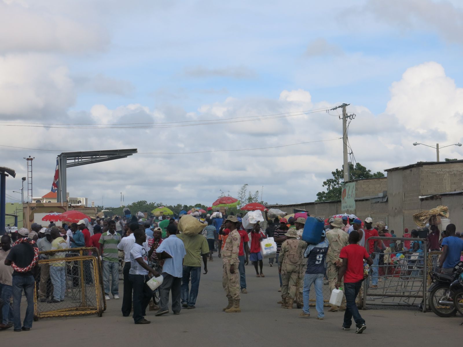 A photo Lam took as he entered Haiti, one of the poorest places in the world (Photo: Alfred Lam)