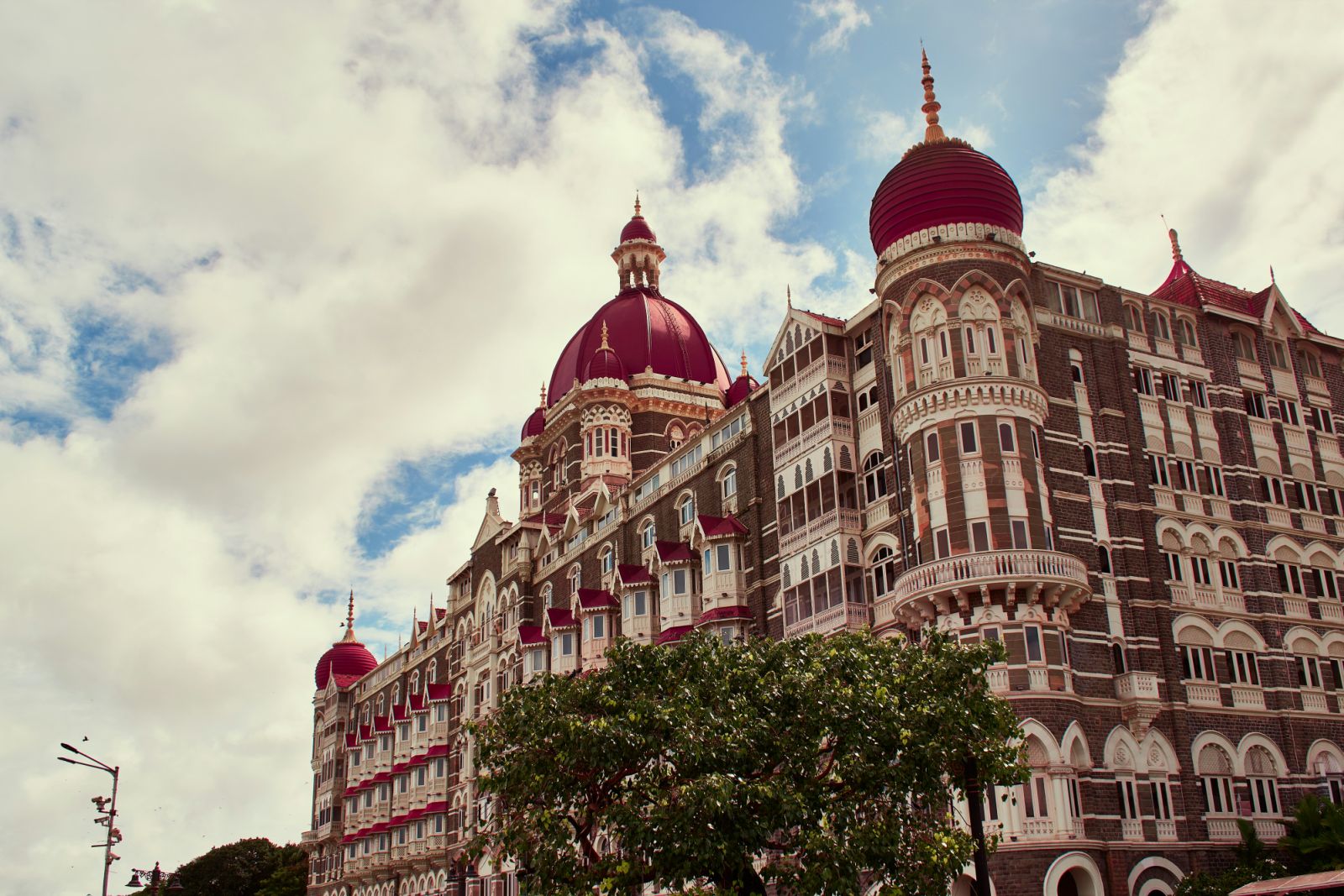 The iconic Taj Mahal Palace Hotel in Mumbai (Photo: courtesy of Avinash A / Unsplash)