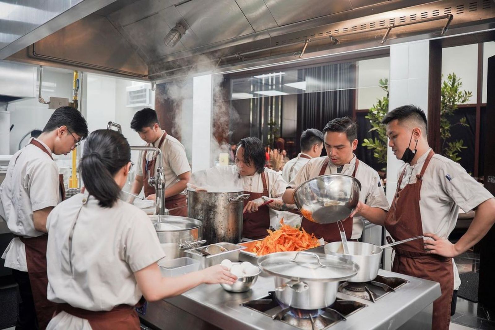 Pop-ups and collabs - Hapag
