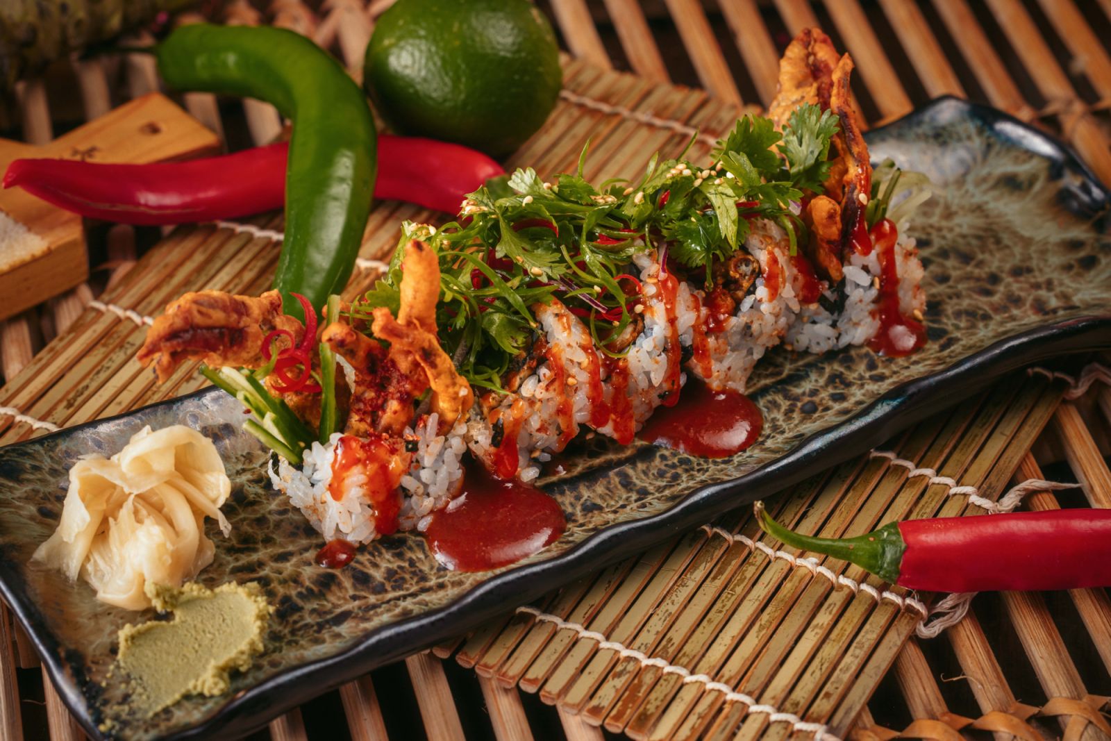 Singapore exclusive samba chilli crab featuring tempura softshell crab topped with a sweet chili drizzle and yuzu mayo (Photo: Sushisamba)