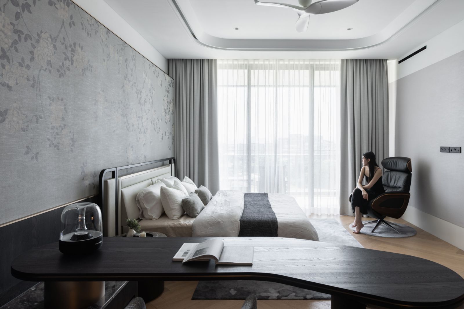Florals add a feminine touch to this bedroom