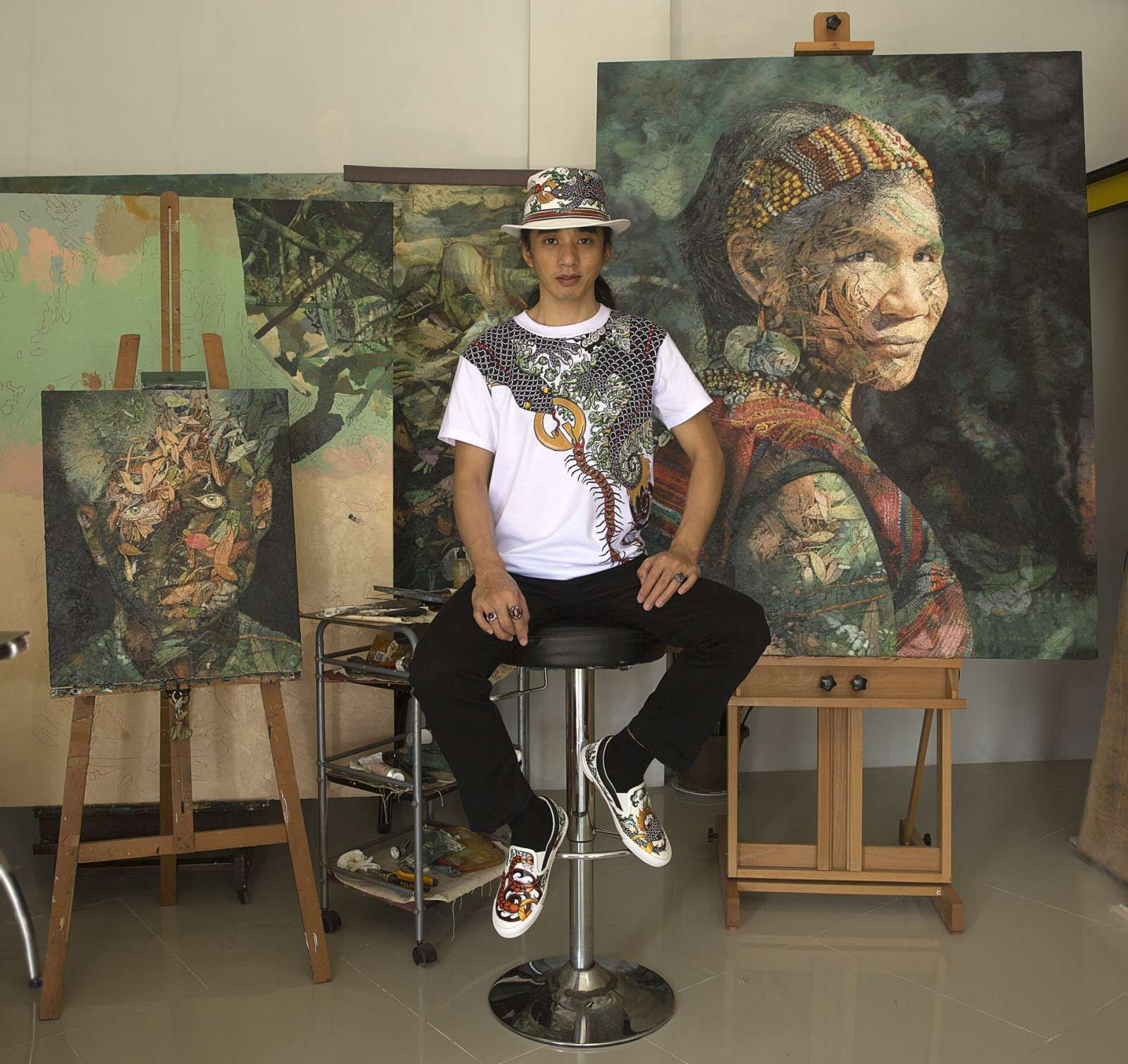 “I feel blessed and thankful to be a part of the thriving Baguio (and Cordillera) Art Community,” says artist Jef Cablog (Photo: Art Lounge Manila)