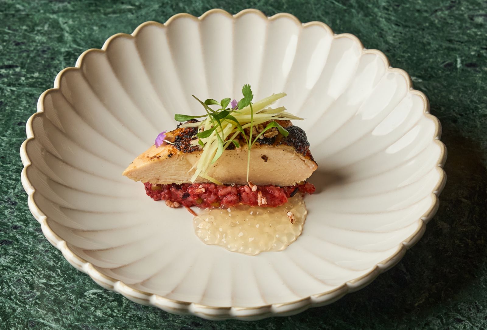 French yellow chicken on eight treasure porridge (Photo: Entrepôt)