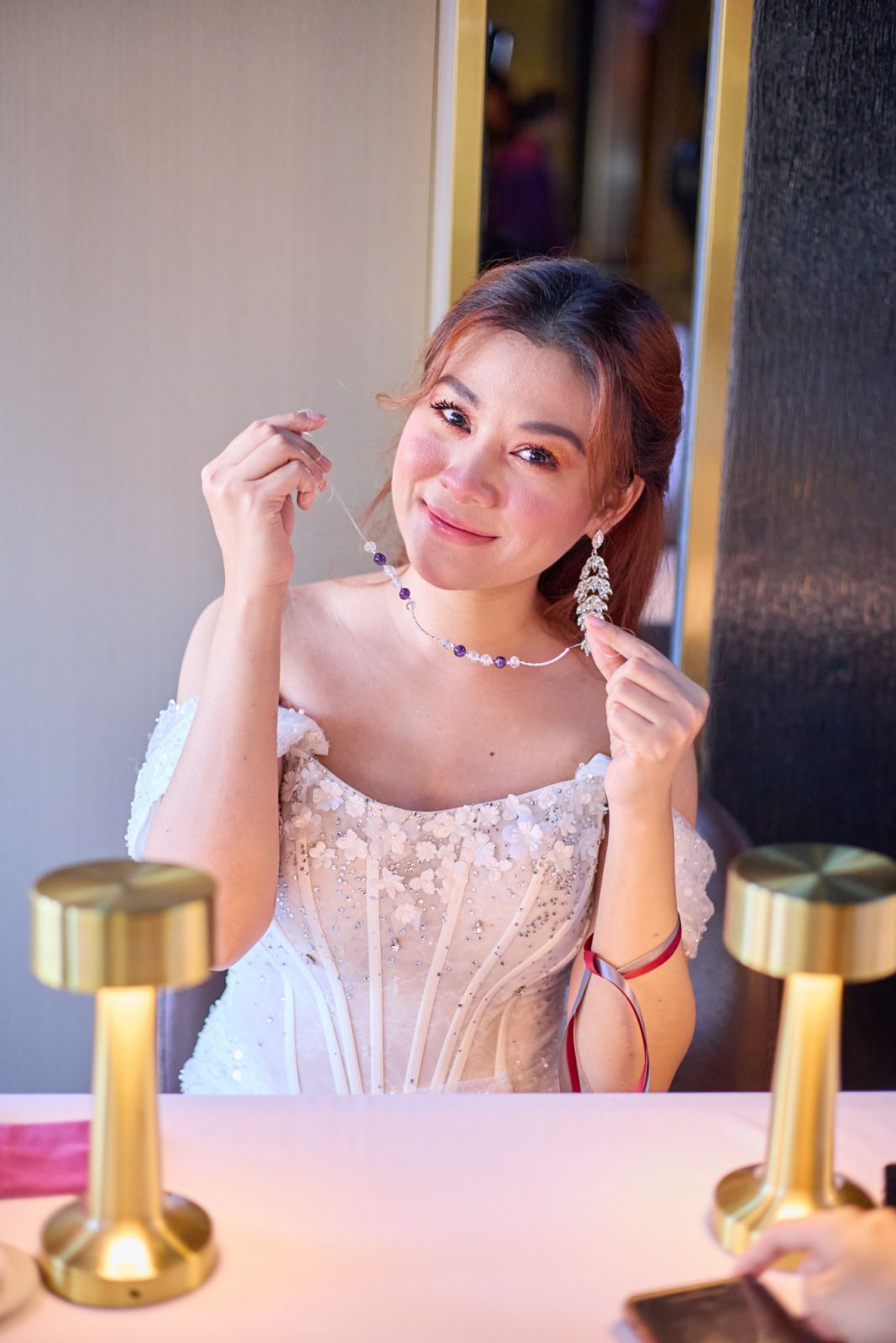 Nur Risteena customising her quartz bracelet