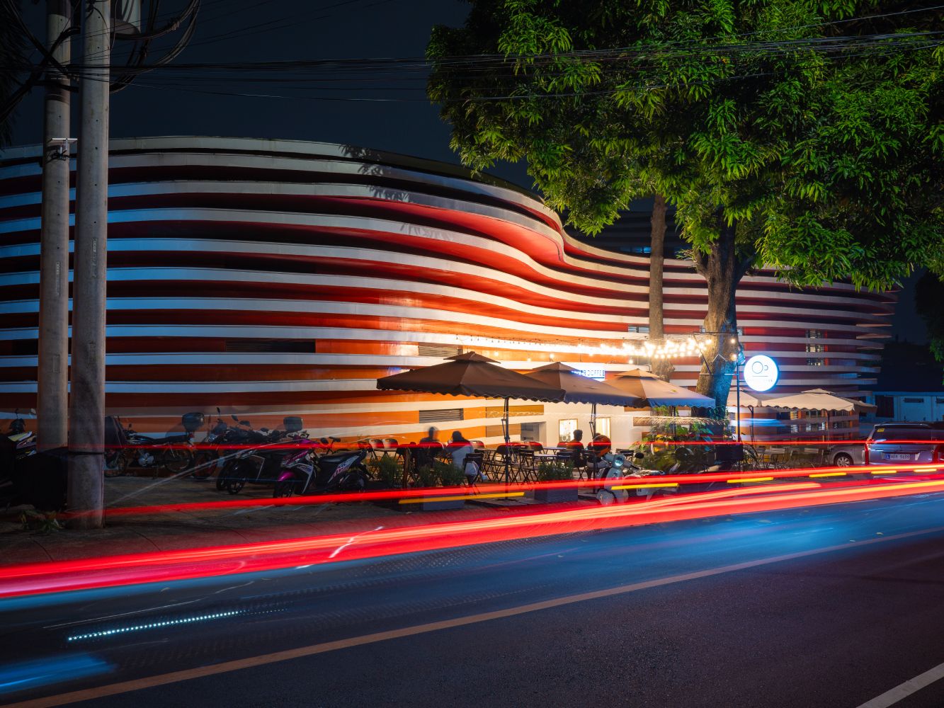 Barchan + Architecture was also honored with the Commercial Project of the Year award for The Terraces at Dao