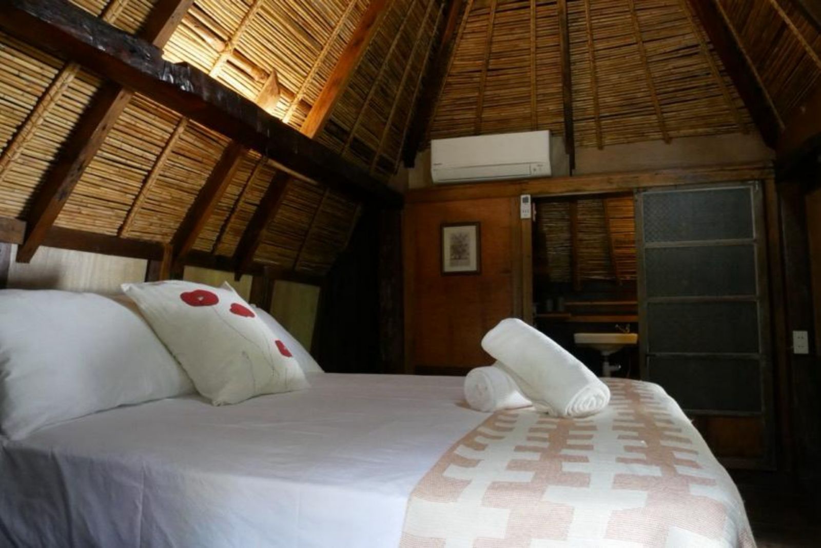 Tuny Resto Farm - Cottage interiors
