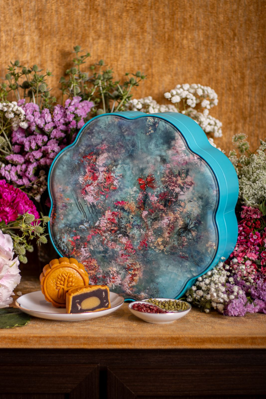 Joyous Blossoms mooncake collection (Photo: Banyan Tree Kuala Lumpur)