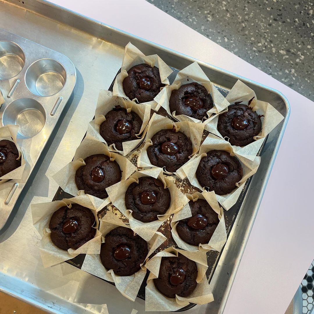 Muffins inspired by the Olympic Village chocolate muffins (Photo: Instagram / @partybusbakeshop)