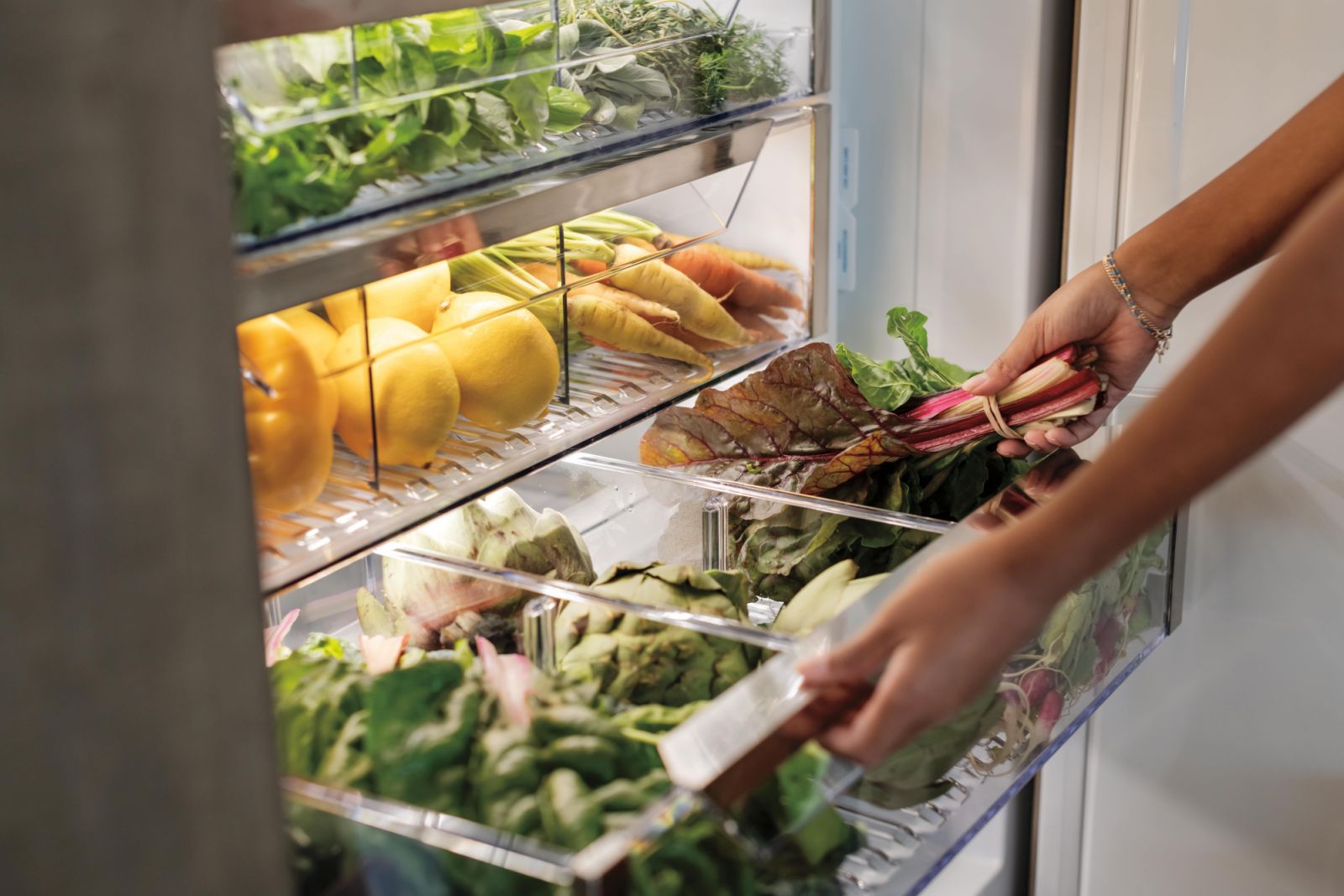 Fresh produce in the Sub-Zero crisper drawer (Photo: Courtesy of Sub-Zero and Wolf)