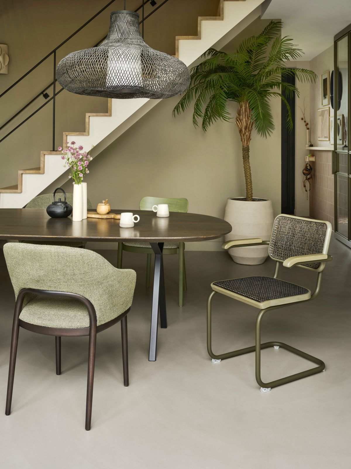 The Breur chair mixes well with other chairs
