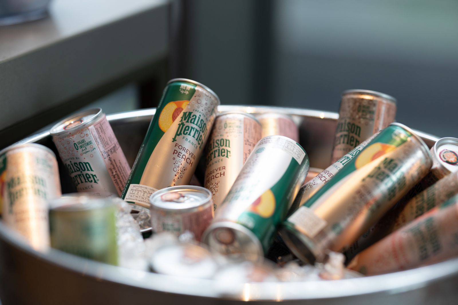 เครื่องดื่ม Perrier