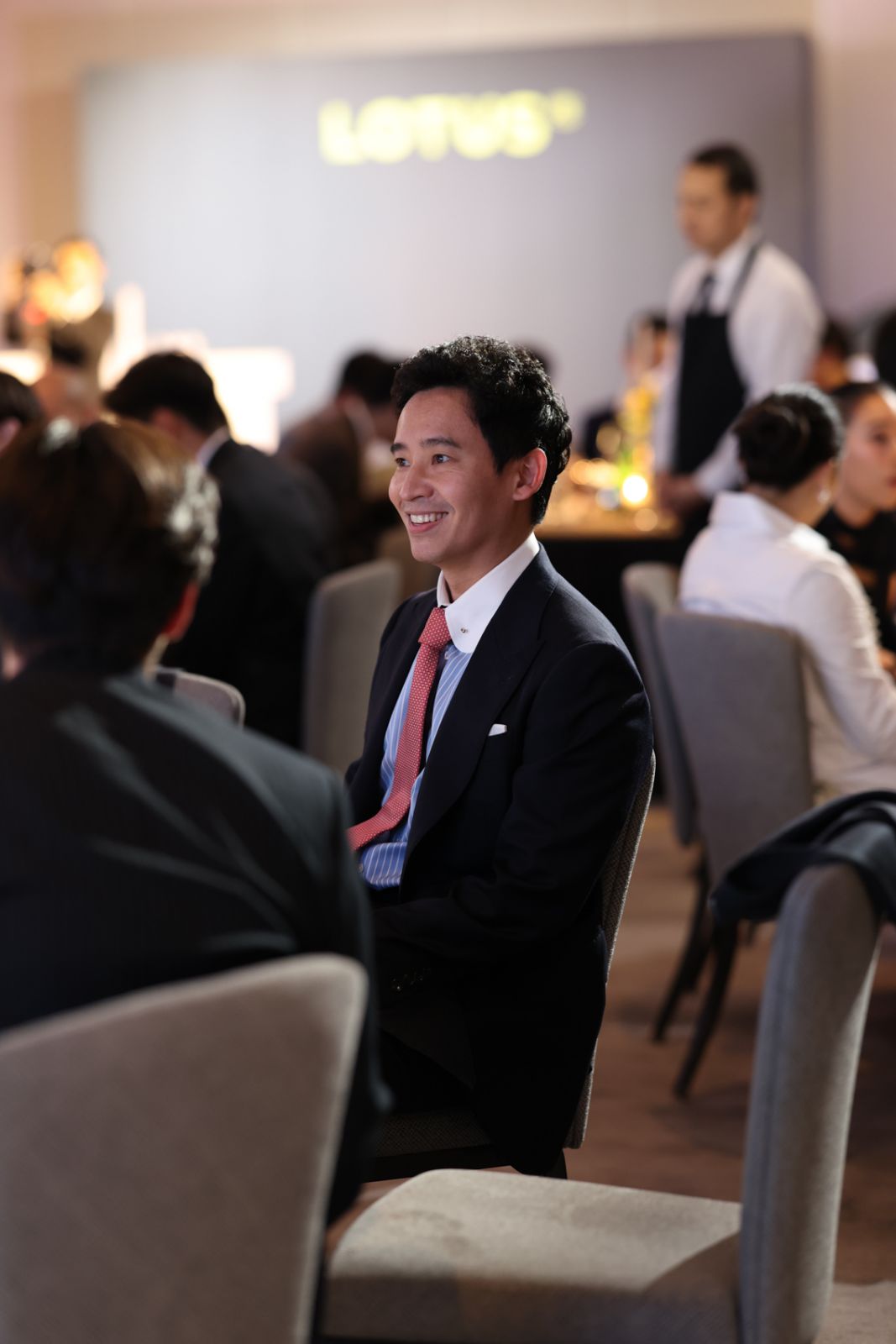 พิธา ลิ้มเจริญรัตน์