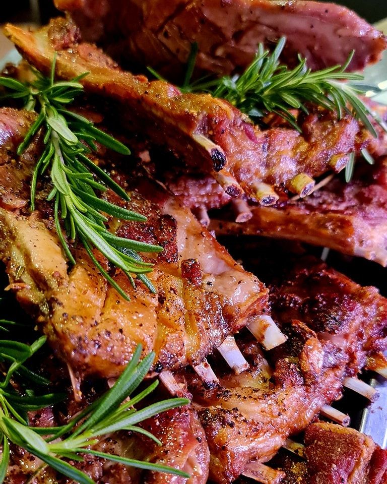 Lamb spare ribs (Photo: Instagram / @anneelizabeththedelirestaurant)