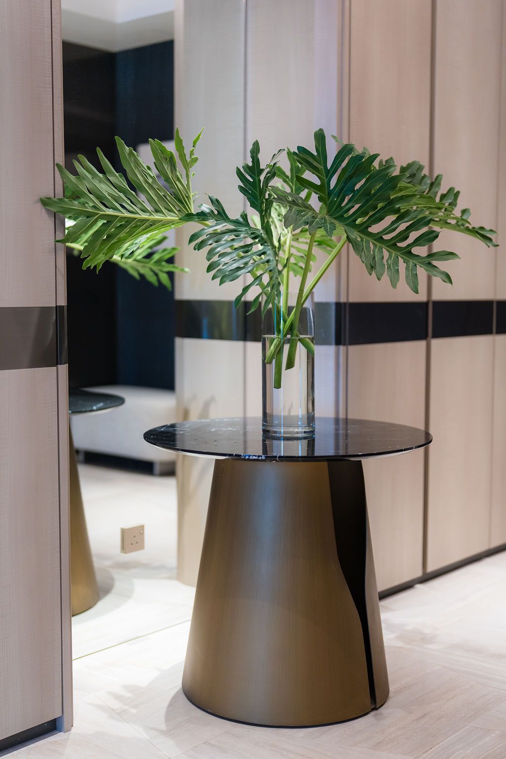 Reflective metals were favoured