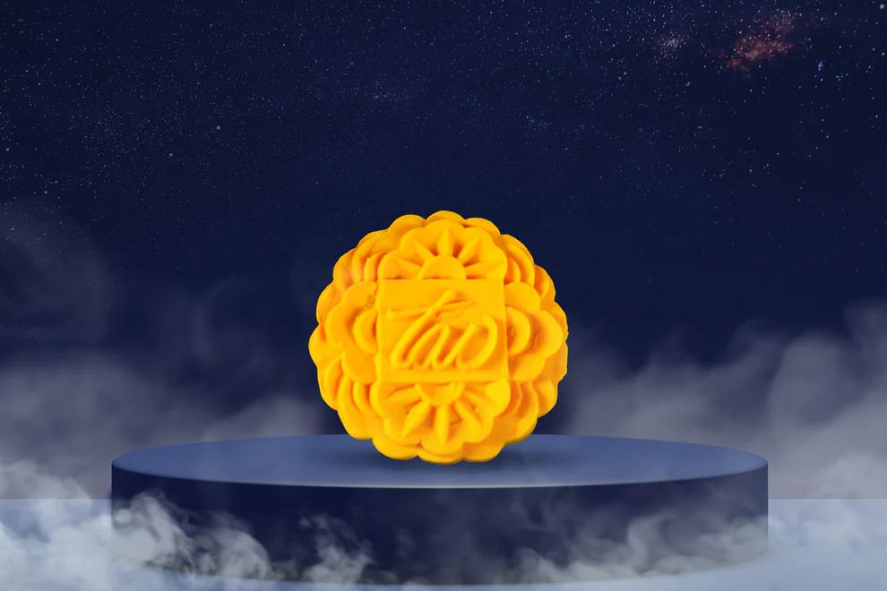 Musang King durian mooncake with oats (Photo: InterContinental Kuala Lumpur)