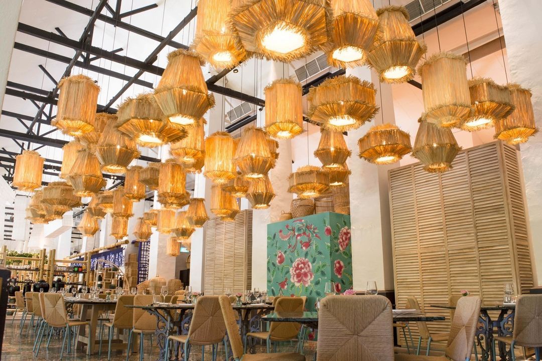 The light, airy ambiance designed by renowned Milanese architect Paola Navone (Photo: Instagram / @candlenutsg)