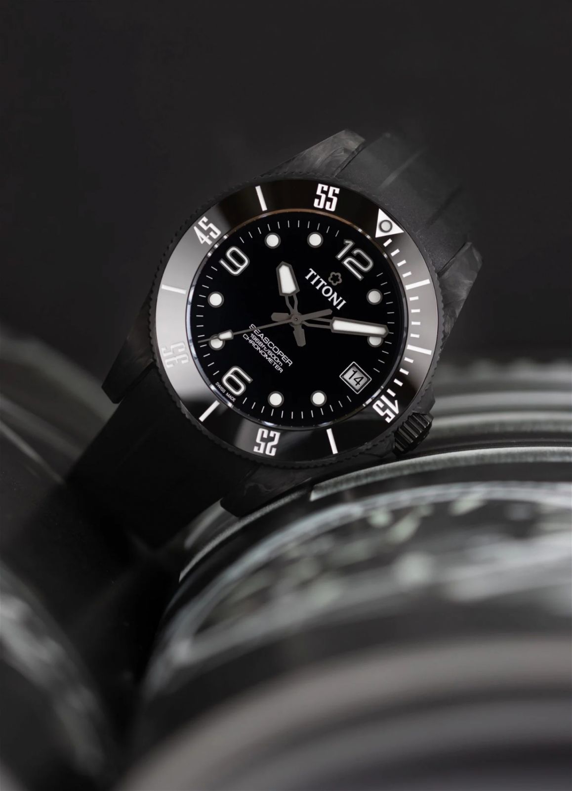 Seascoper 83600 C-BK-256 by Titoni (Photo: Courtesy of UltraLuxe)
