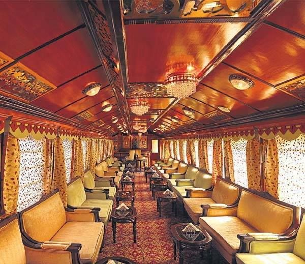 ภาพบรรยากาศภายในขบวนรถไฟ Palace on Wheels (ภาพ: Palace on Wheels)