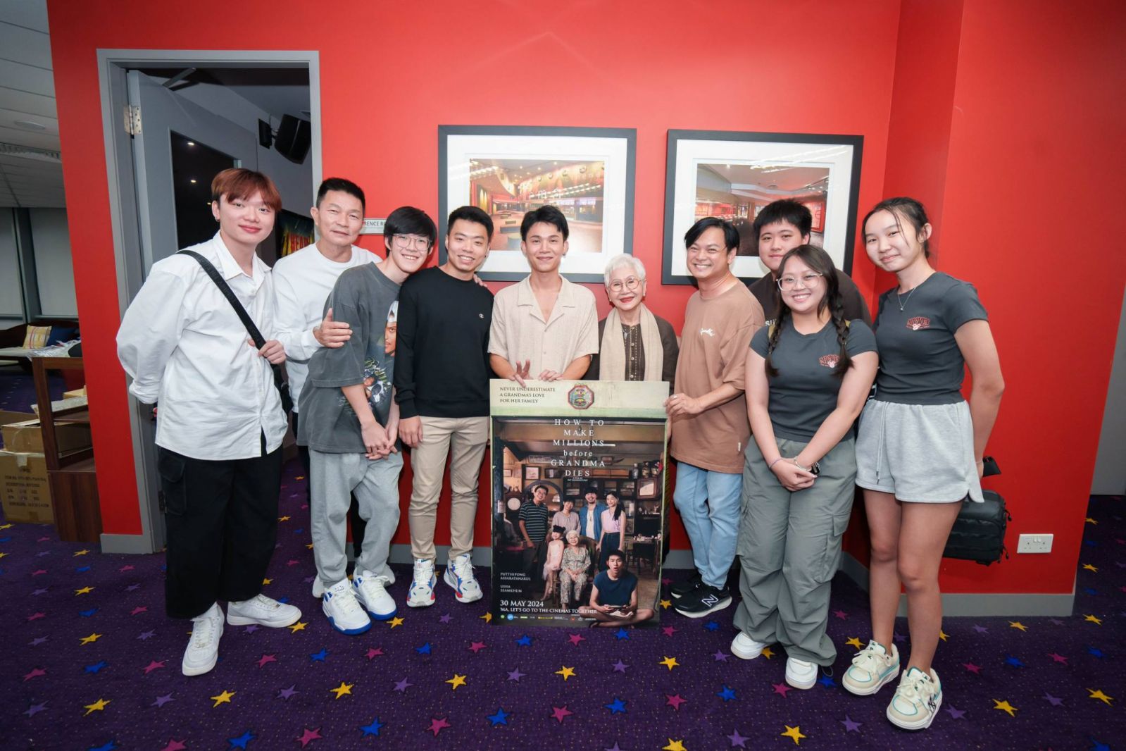 บรรยากาศการฉายภาพยนตร์หลานม่าในต่างประเทศ
