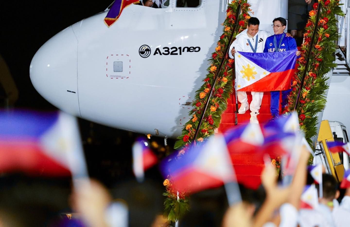 Carlos Yulo and Team Philippines on August 13, 2024 (Photo: Presidential Communications Office)