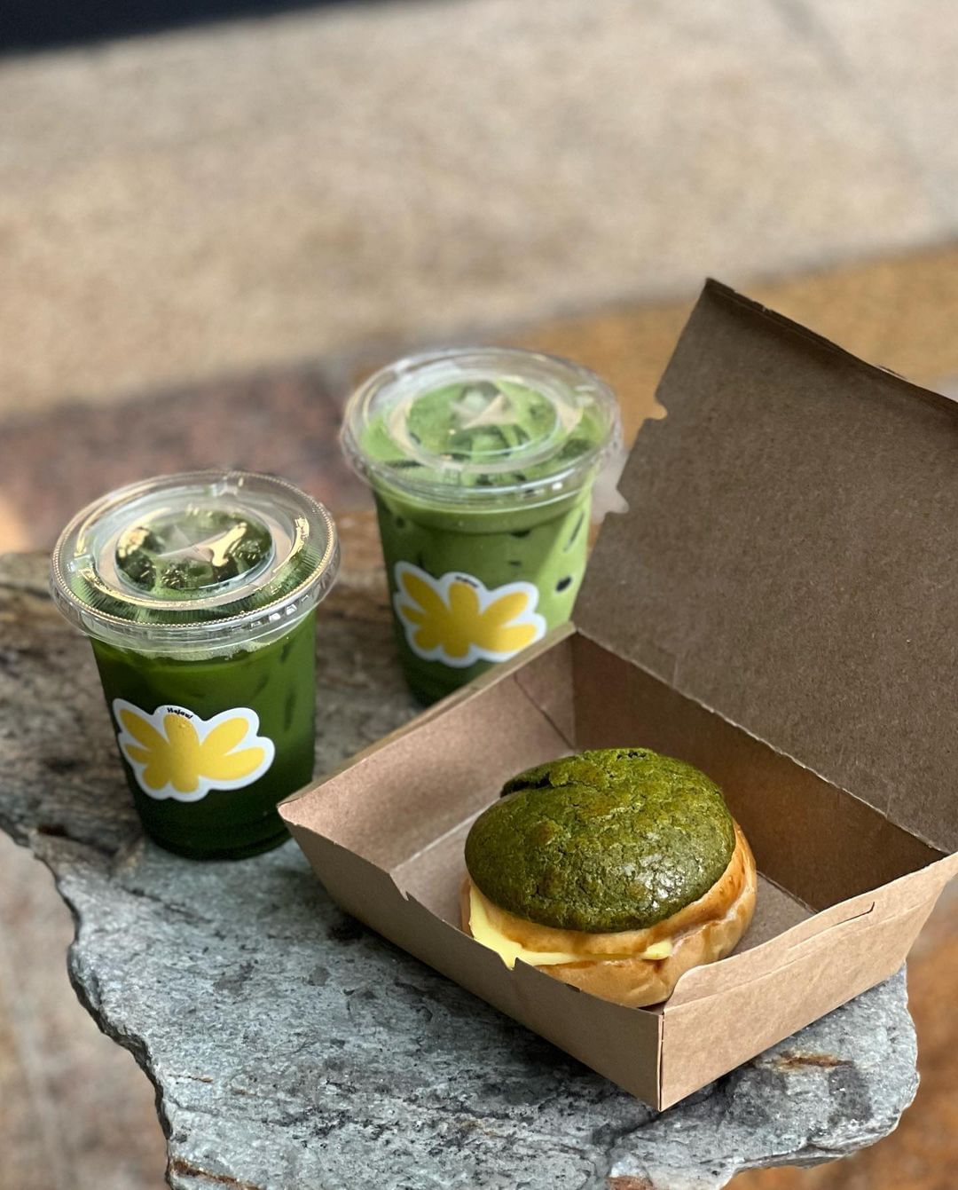 Iced matcha and a polo bun (Photo: Instagram / @letsgohejau)