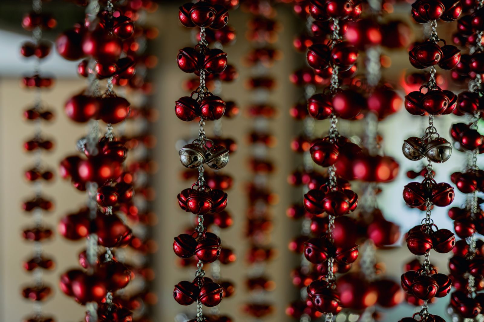 Detail of Yang's "Sonic Eruption Upside Down – Bold" (2024) (Photo: Benesse Holdings, Inc. courtesy Kukje Gallery)