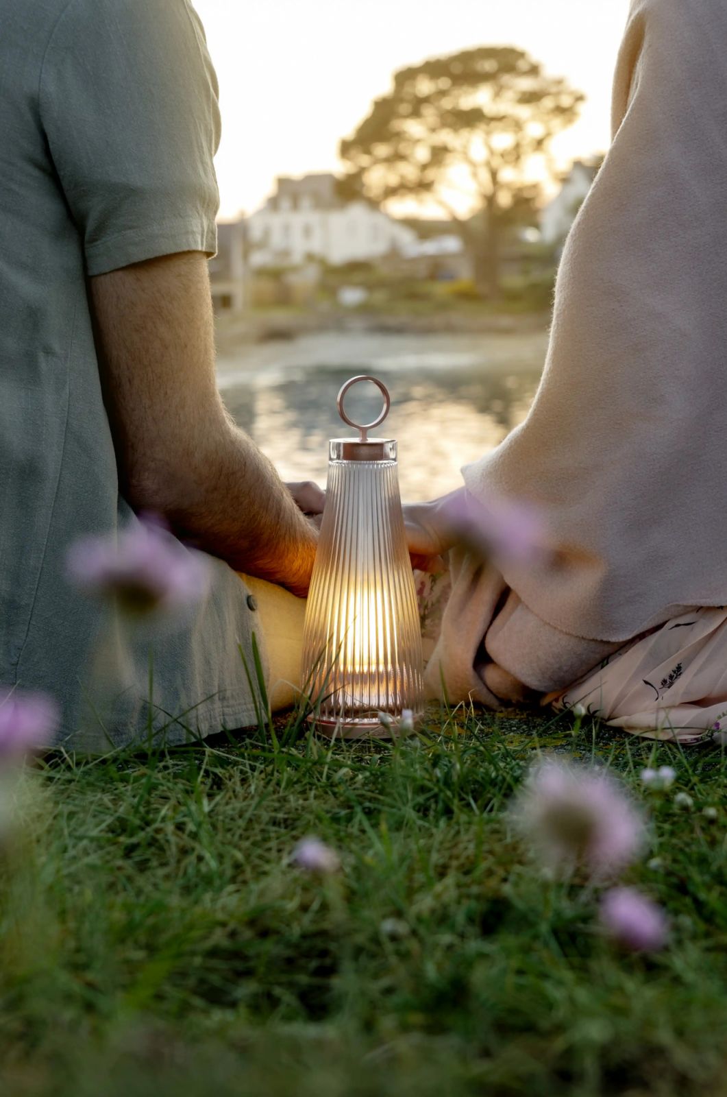 Radiating a warm and inviting atmosphere for various settings