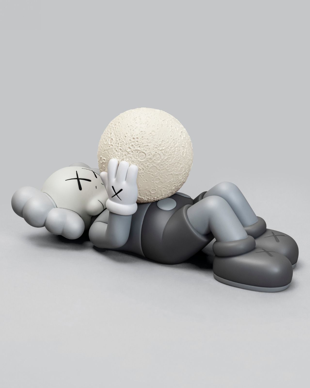 全球巡展「KAWS:HOLIDAY」即將登陸上海、林俊傑參與策劃、Bright 喊話