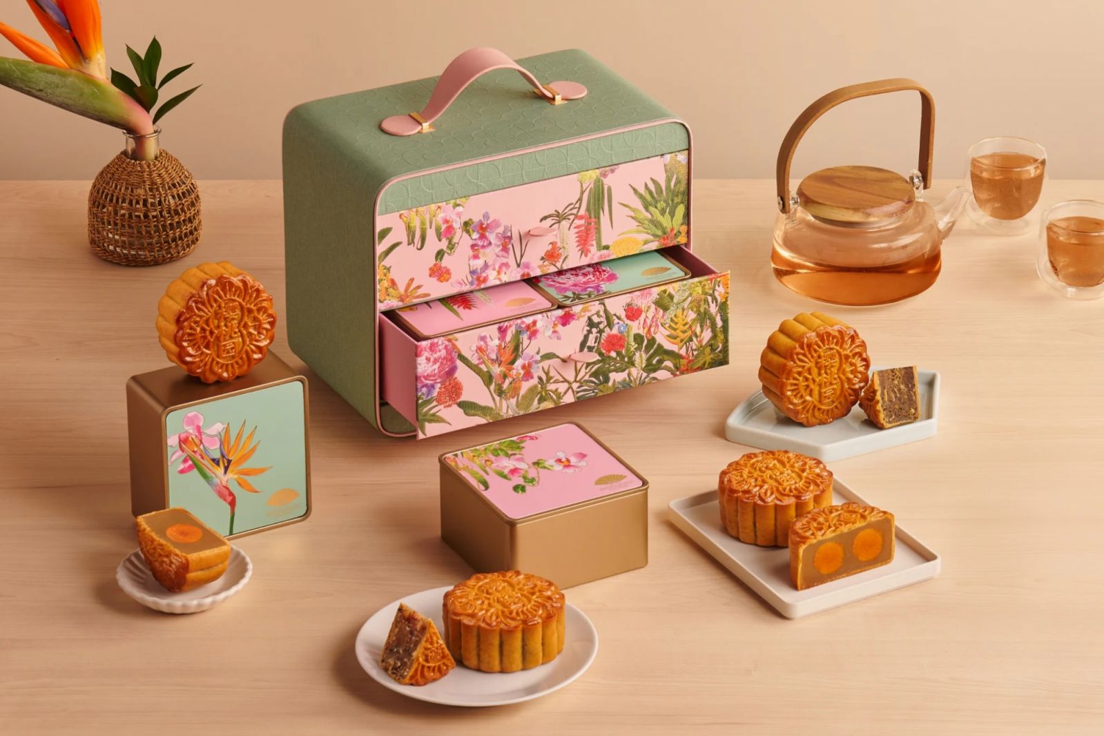 Cherry Garden's mooncake sets are available in a set of two or four and housed in a floral embellished leatherette box (Photo: Mandarin Oriental, Singapore)
