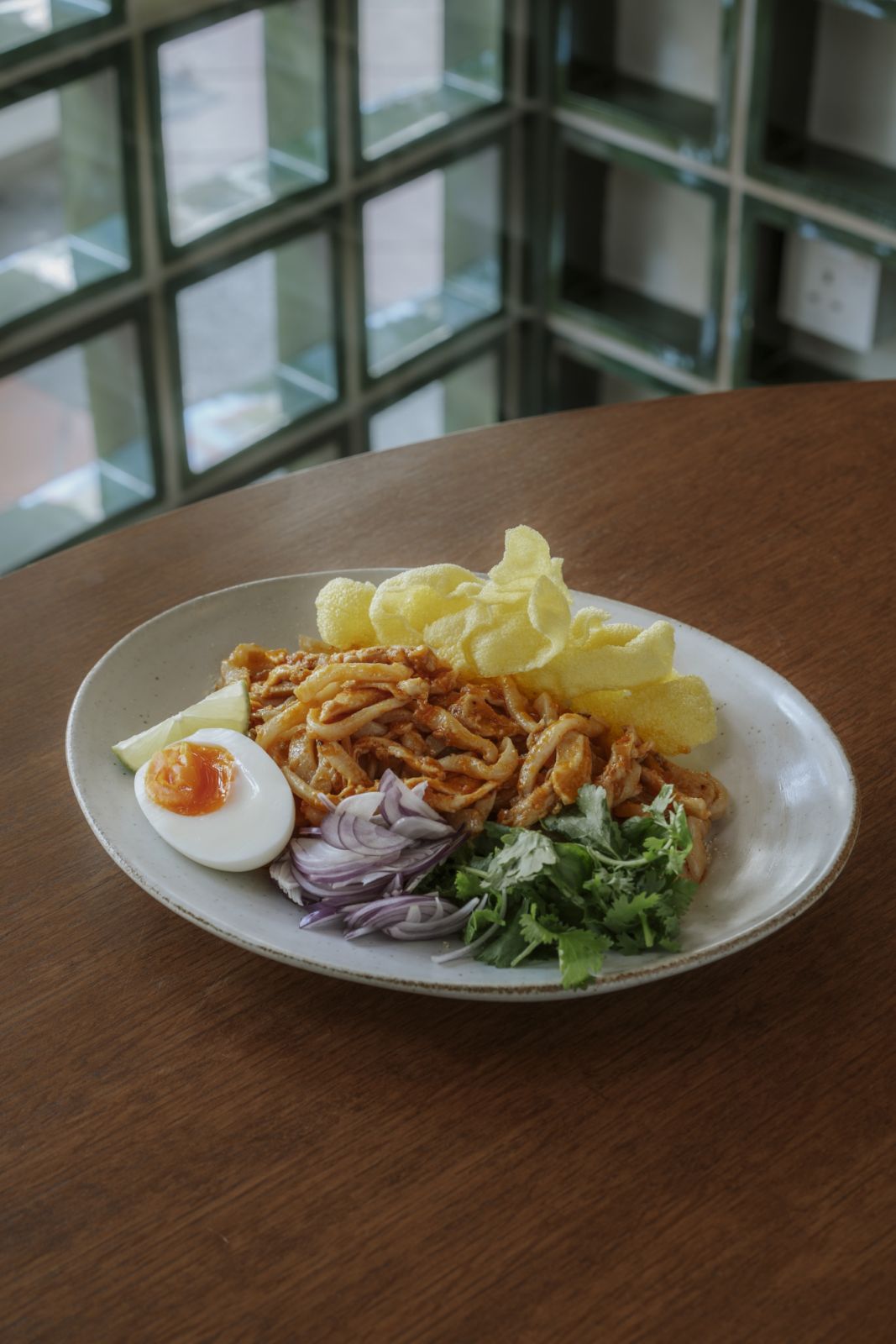 Nangyi thoke is a Mandalay-style chicken curry rice noodle salad (Photo: Club Rangoon)