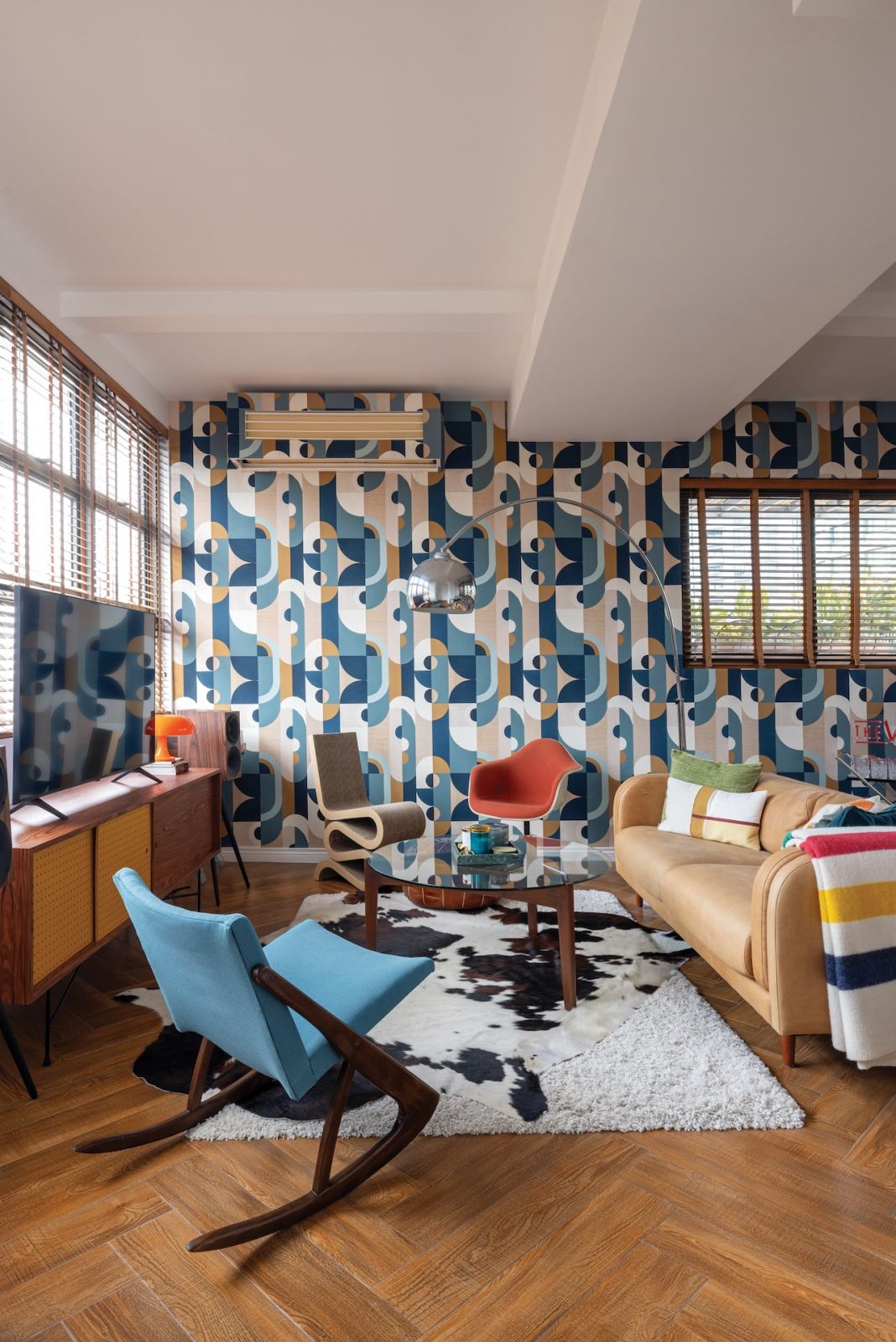 Scott A Woodward's man cave
