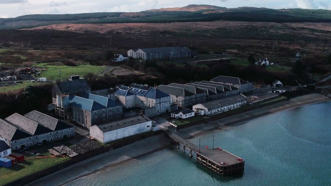 Islay, a small island known for its whiskies (Photo: Instagram / @bunnahabhain)