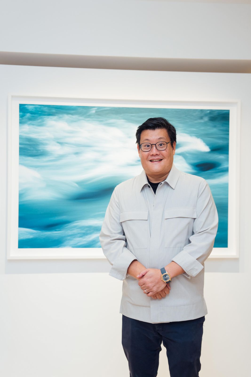 Stephen King with his work at "Brush with Nature" (Photo: Humphrey Ng)