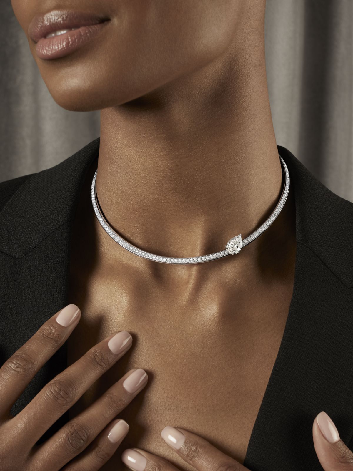 Thelma West - Diamond necklace