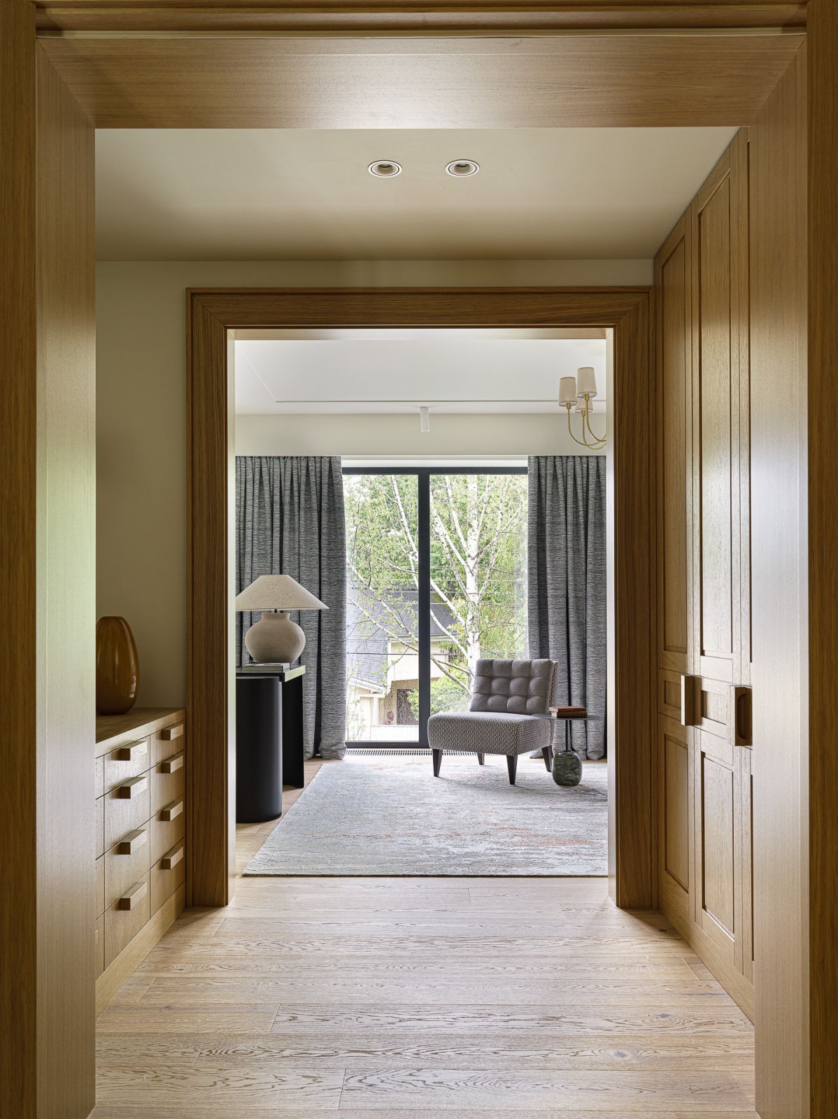 A seamless movement from room to room