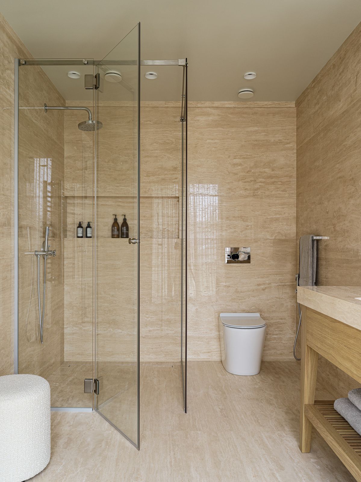 The bathroom carries the overarching theme of the home
