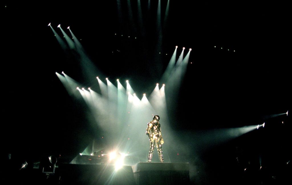 AUCKLAND, NEW ZEALAND - NOVEMBER 10:  Michael Jackson performs on stage during is "HIStory" world tour concert at Ericsson Stadium November 10, 1996 in Auckland, New Zealand. (Photo by Phil Walter/Getty Images)
