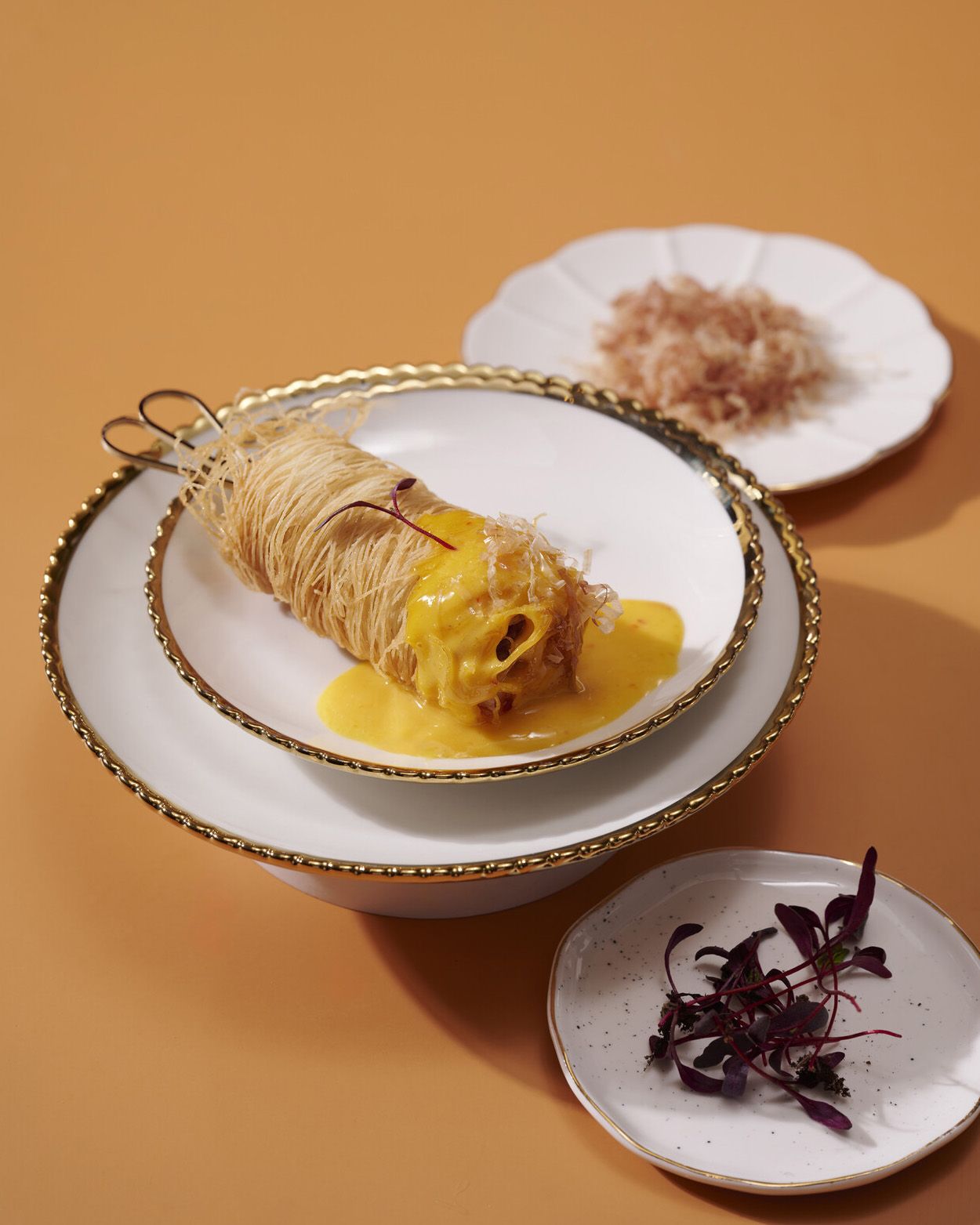 Crispy vermicelli with foie gras and oyster (Photo: Yun House)