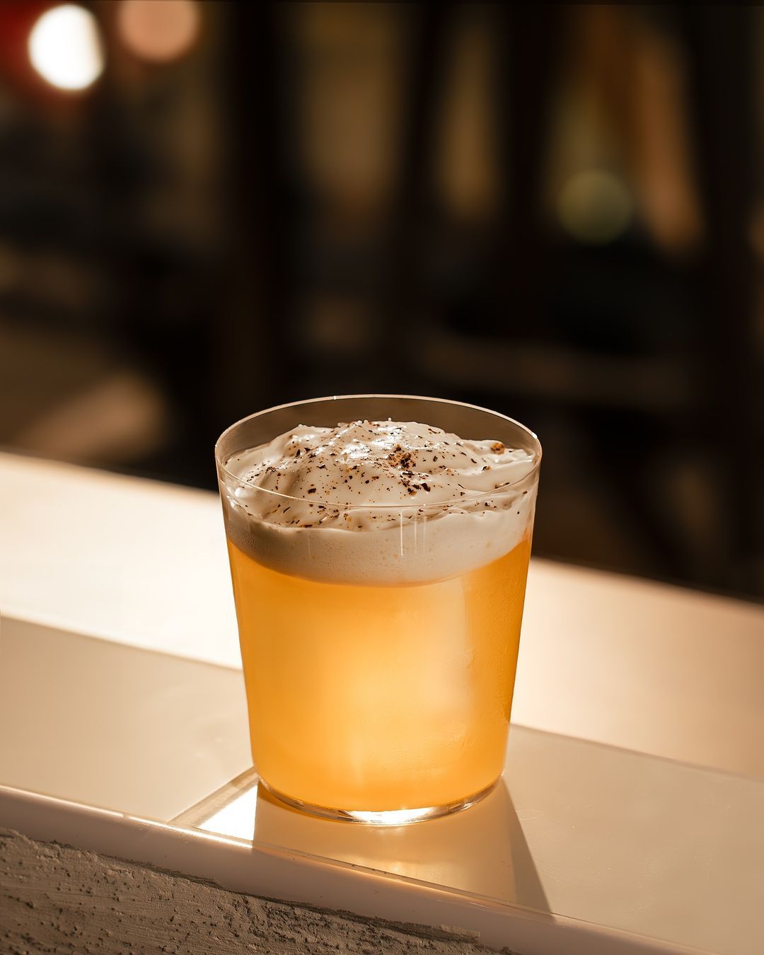 A cantaloupe cocktail sprinkled with black pepper (Photo: Instagram / @ethanol.kl)
