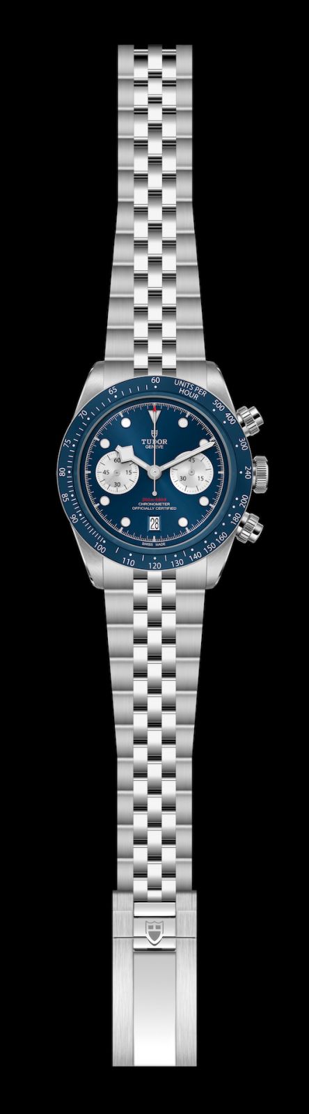 The 5-link bracelet with “T-fit” clasp of the Tudor Black Bay Chrono “Blue”