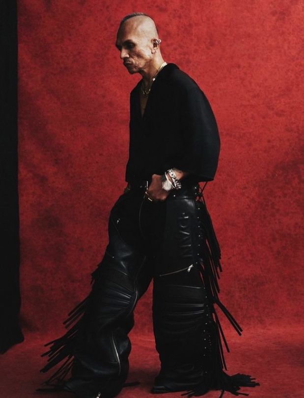 Jiman is remembered for his bold sense of fashion and always pushing the boundaries (Photo: Instagram/@jimancasablancas)