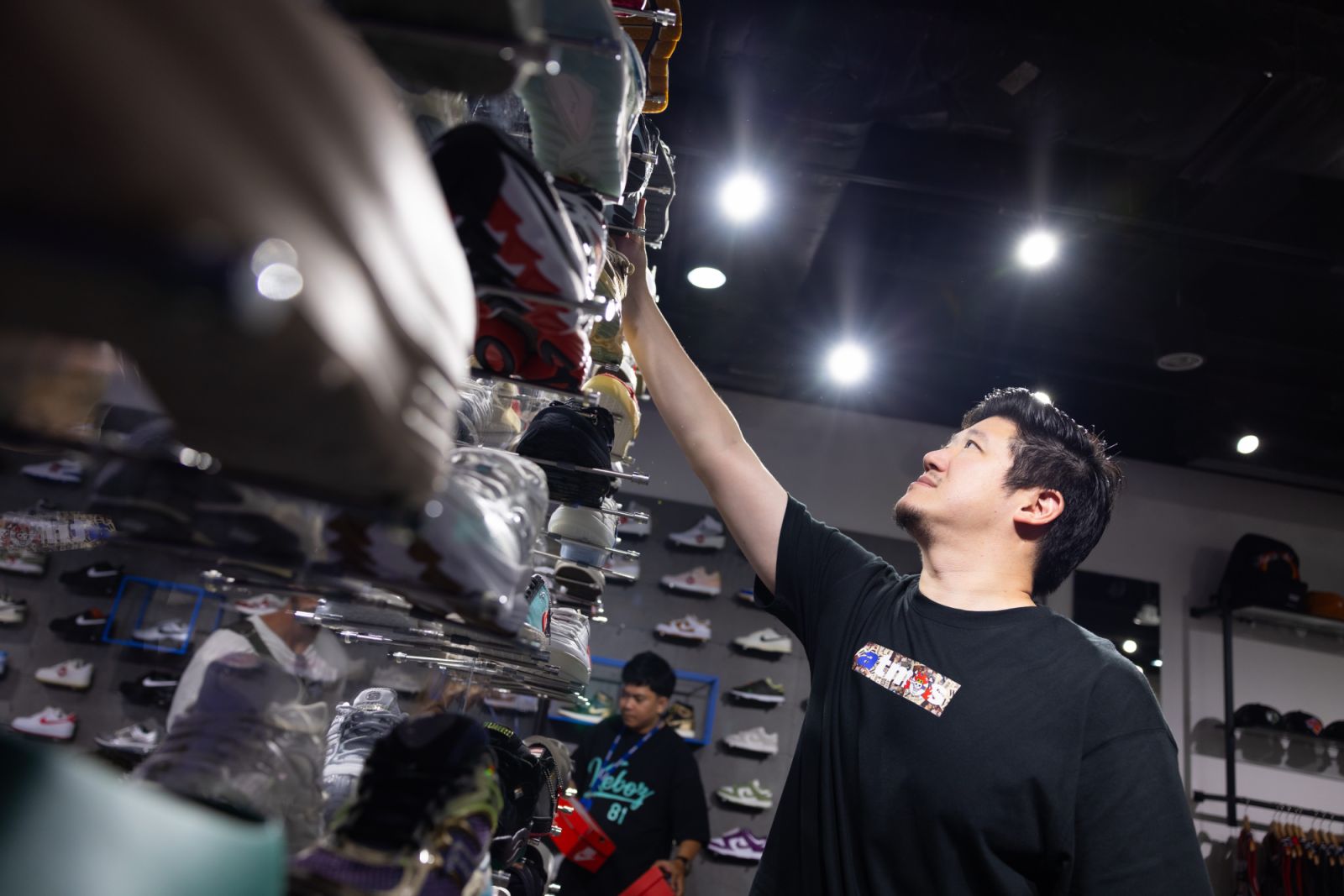 กรมิษฐ์ ตวิษาวิวิศน์ ผู้ก่อตั้ง Atmos Bangkok