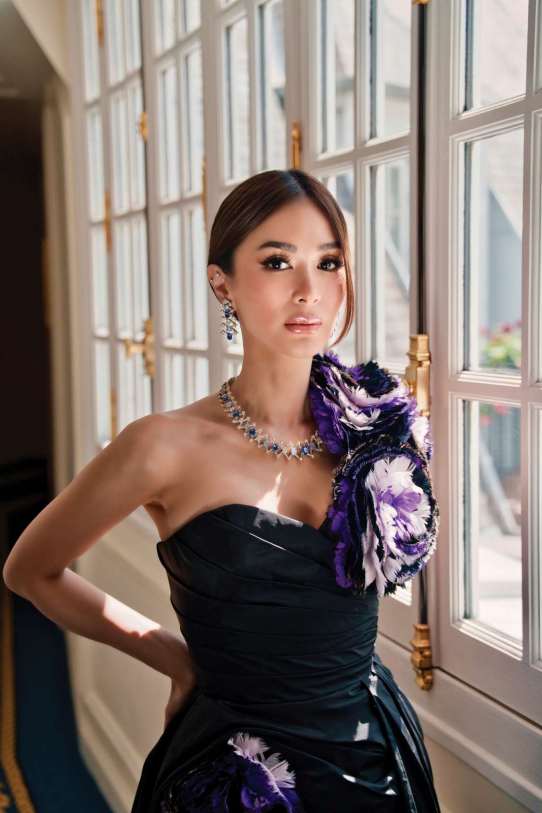 Evangelista wears Tamara Ralph gown and jewellery from Tiffany & Co Blue Book Summer 2024 Céleste High Jewelry Collection